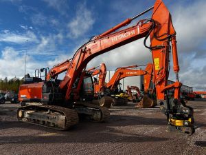 HITACHI ZX 300 LC-6