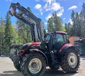 Valtra T 174 E