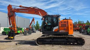Hitachi ZX225USLC-7