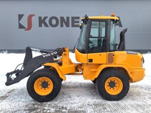 Volvo MYYTY! SOLD!  L35G UUSILLA RENKAILLA