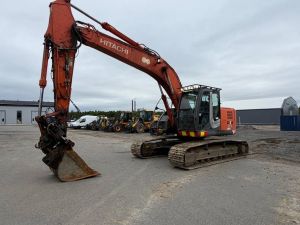 Hitachi ZX 225 USR LC-3