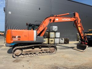 Hitachi ZX 160 LC / Pyörittäjä, Rasvari, Kauha