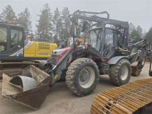 LÄNNEN 8600E, Экскаваторы погрузчики