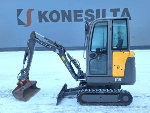 VOLVO EC18C PIKALIITIN, 2-KAUHAA