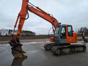 HITACHI ZX135us