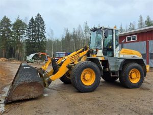 LIEBHERR 522, Rasvari, Kauha, Trukkipiikit, Hjullastare