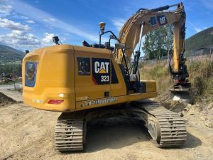 CAT 323
