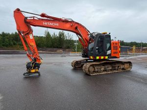Hitachi ZX 225 US LC-5
