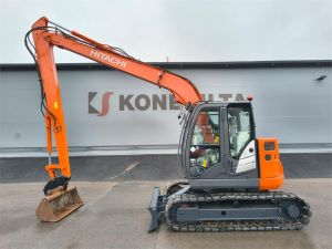 Hitachi ZX85US-5 PITKÄLLÄ PUOMILLA