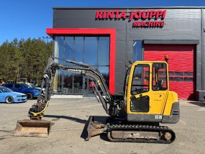 VOLVO EC 35 C / Pyörittäjä, Kauha, Мини-экскаваторы