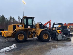 CAT 938 G / Harja, Rasvari, kauha, Uudet renkaat, Pyöräkuormaajat