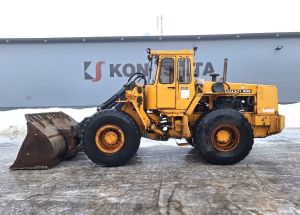 VOLVO BM 4500, Колесные погрузчики