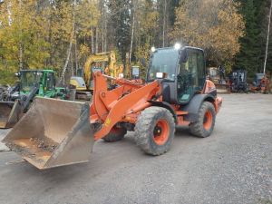 Hitachi ZW 95 4x4