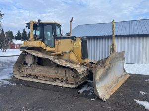 CAT D 6 M LGP, Puskukoneet