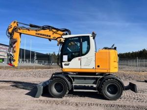 Liebherr 913 Comp / Rasvari,Stage V, Takuu 12 kk