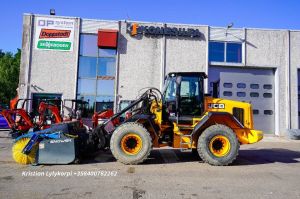 JCB 437HT