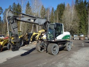 CAT M 313 C 4x4, Pyöräkaivukoneet