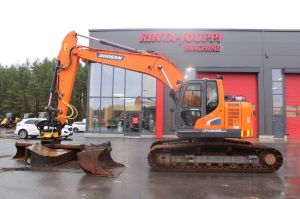 Doosan DX 235 LCR-5 / Engcon, 3 Kauhaa, Rasvari, Lämmitin, Telakaivukoneet