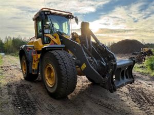 Volvo L 120 H 2023/2024 Vain 2000h, Vaihtoehto uudelle! 
