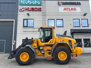 VOLVO L90H UUSILLA RENKAILLA