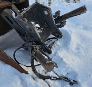 [OTHER] Kallistuva liitin tappi/NTP30 Doosan DX300, Buckets / tiltrotators / clamps