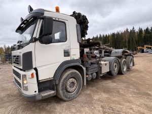 Volvo FM 420 8x4 Vaijerilaite + HIAB 220 C-4 nosturi, Vaihtolava- ja tasonostoautot, 2-akselinen