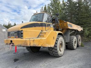 CAT 740, Dumpperit