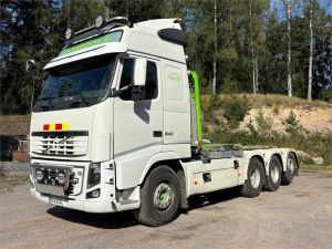 VOLVO FH16 550, 2-двуосный
