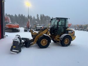 CAT 908 / Zoom Aura, Rasvari, Wheel loaders