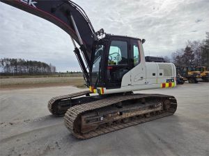 HIDROMEK HMK220 LC-4, Bandburna grävmaskiner