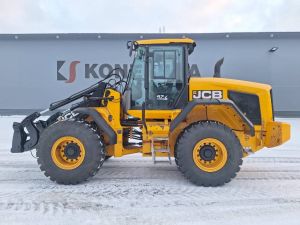 JCB MYYTY!! SOLD!! 427 S5 HT   -STAGE V-