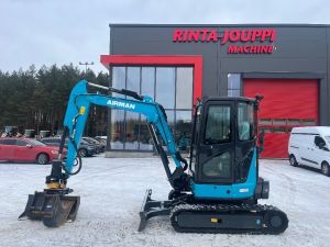 AIRMAN AX 38 U / Engcon, 3 kauhaa, Rasvari, Takuu 12kk, Minigrävare < 7t