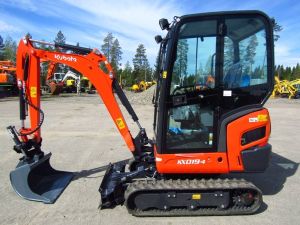 Kubota KX019-4  KALLISTAJALLA UUSI!!, Minikaivukoneet < 7t