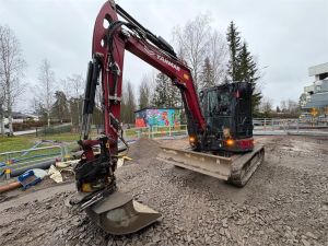 Yanmar Vio57-6B Siisti kaivukone Engconilla ja pihdeillä