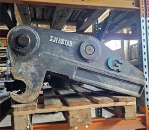 GJERSTAD Hydraulinen kiinteä pikaliitin NTP20, Skopor / tiltrotatorer / klämmor