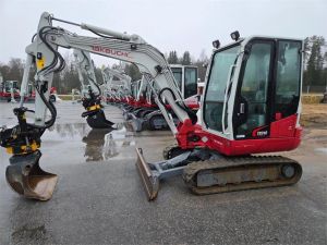 Takeuchi TB240, Minikaivukoneet < 7t