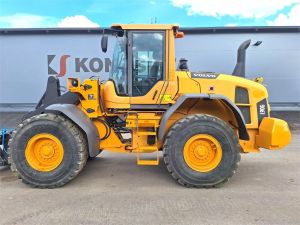 Volvo L90G VAAKA, RASVARI, YM.