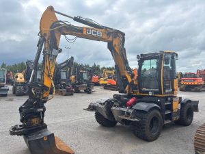 JCB 110 W Hydradig / Engcon, 3 kauhaa, Ym!
