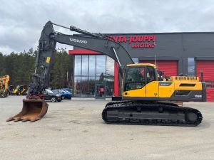 Volvo EC 300 D / Uusi alakerta, 3D, Pyörittäjä, Kauha