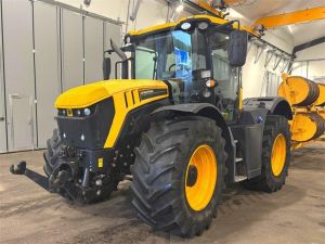 JCB Fastrack 4220, Traktorer