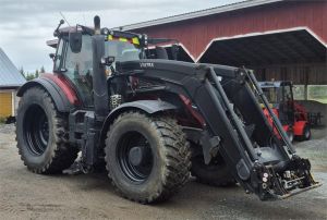 Valtra T174A