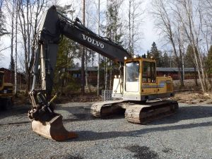 VOLVO EC 200