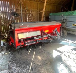 TUME HKL 3000 JC, Equipments for agriculture machines