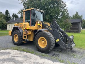Volvo L 90 F