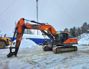DOOSAN DX300LC-5, Kynsikauha, rasvari