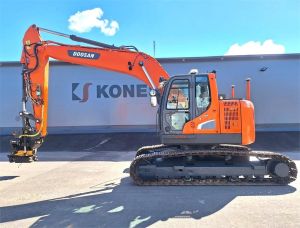 Doosan DX235LCR-5 PYÖRITTÄJÄLLÄ