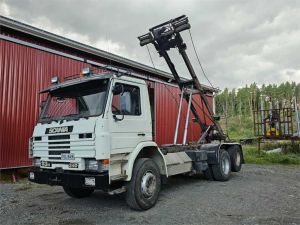 Scania 113H myydään katsastettuna, 2-akselinen