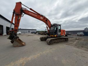 Hitachi ZX 225 USR LC-3