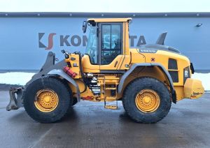 VOLVO L90H VIPUOHJAUS YM., Колесные погрузчики