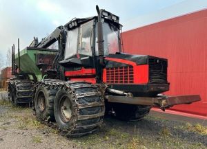 VALMET 860 metsätuhkanlevitykseen, Forwarders